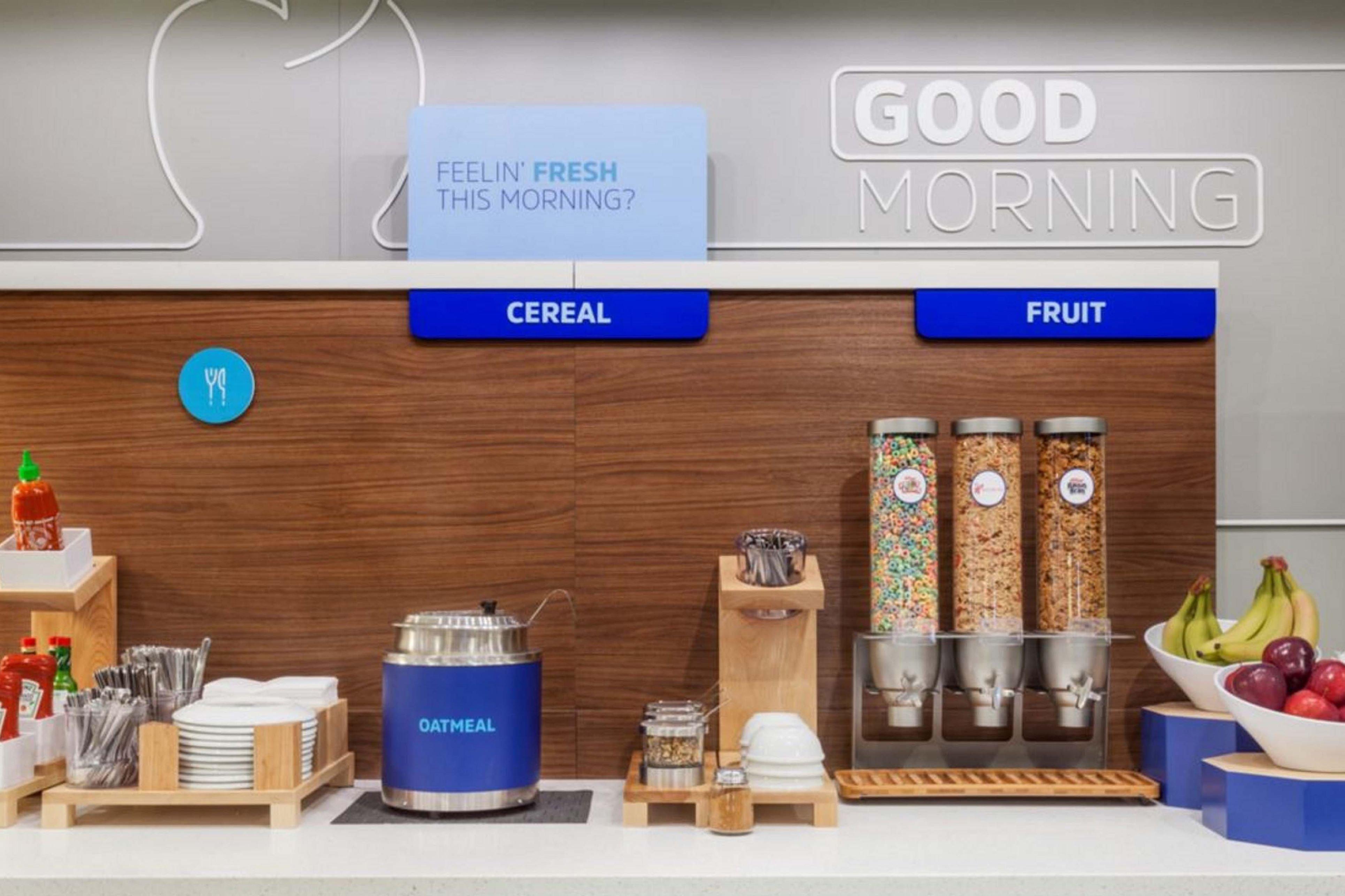 Holiday Inn Express Hotel & Suites York By Ihg Esterno foto