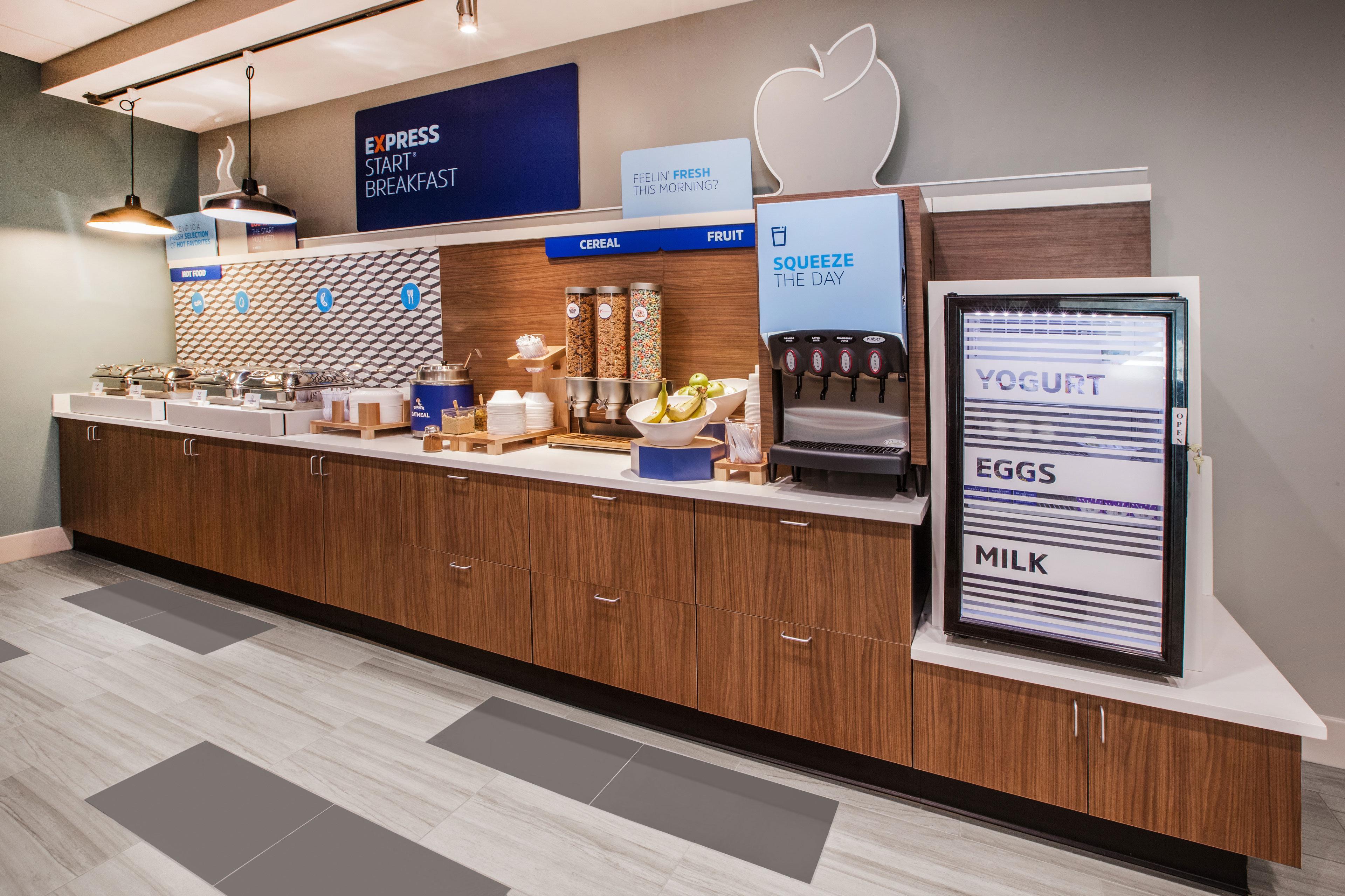 Holiday Inn Express Hotel & Suites York By Ihg Esterno foto